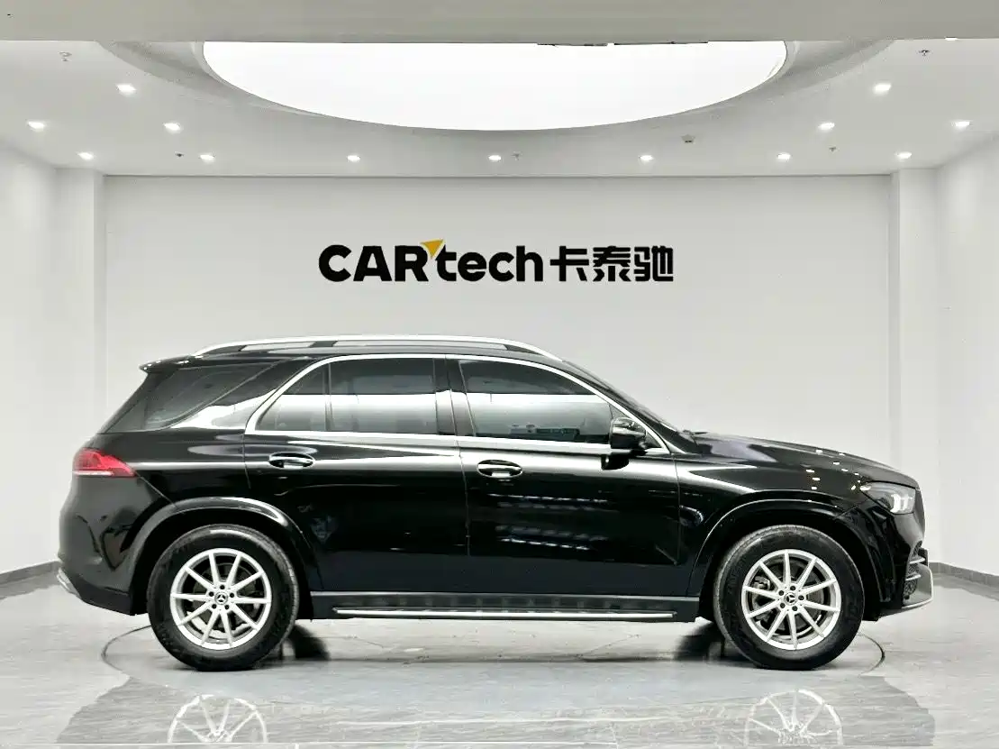 Mercedes-Benz GLE 2021 GLE 350 4MATIC Fashion фото 3