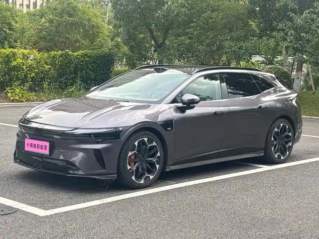 Zeekr 007GT Полный привод, система помощи водителю, 75kWh