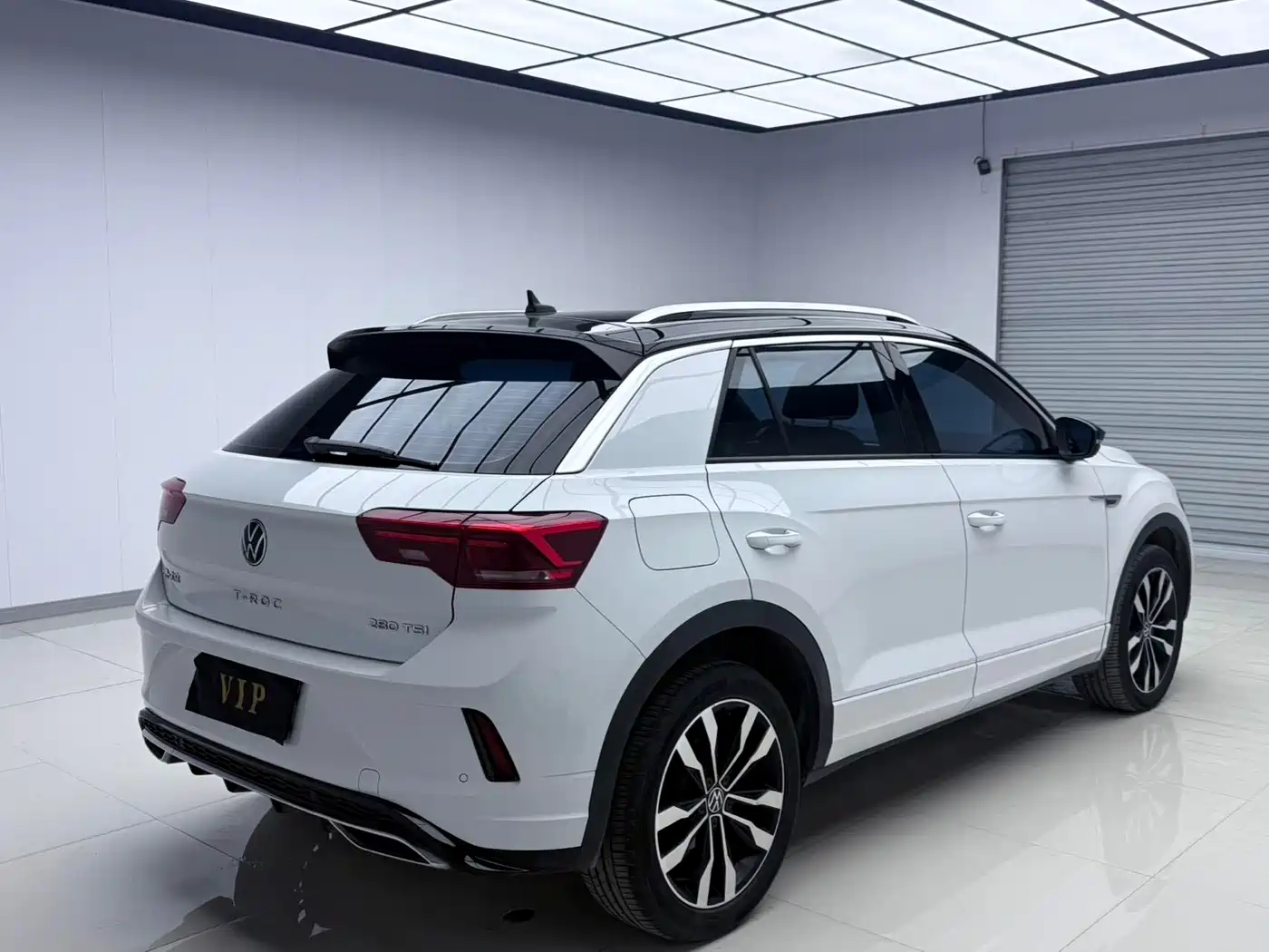Volkswagen T-ROC 2022 280TSI DSG 2WD R-Line Pro PLUS фото 8