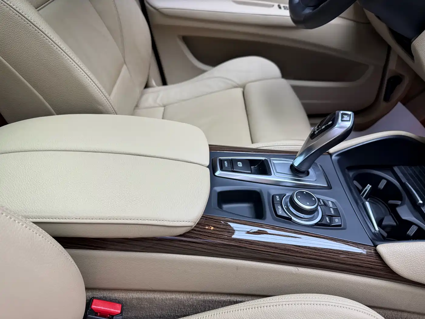 BMW X6 2012 xDrive35i фото 37