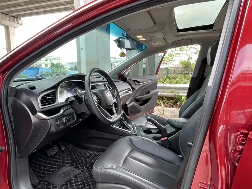 Фото 15 - Buick Excelle