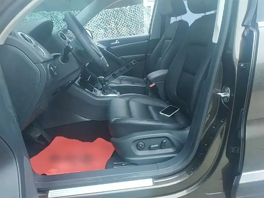 Volkswagen Tiguan 2013 1.8TSI Automatic 2WD Luxury Model фото 15