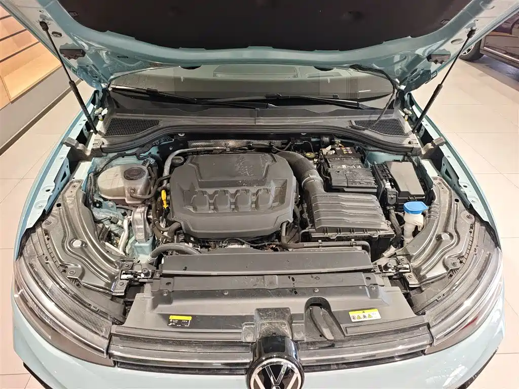 Volkswagen Passat 2025 Model Pro 380TSI Starlight Dragon Premium Edition фото 20