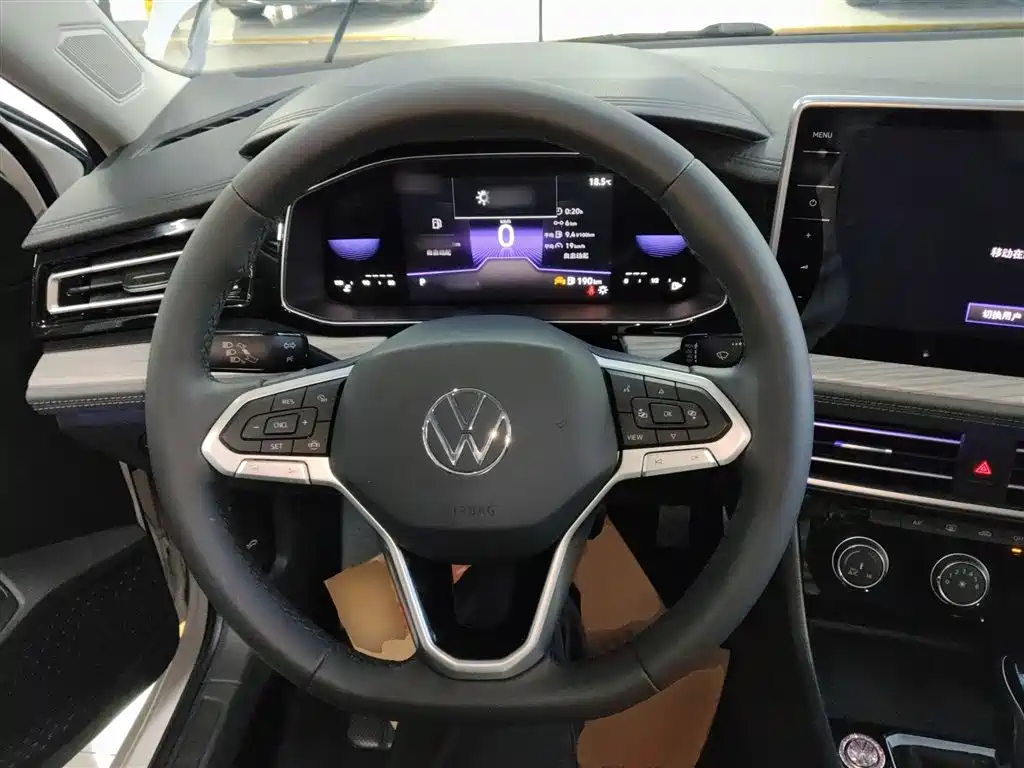 Volkswagen Sagitar 2023 300TSI DSG Surpassing Edition фото 11