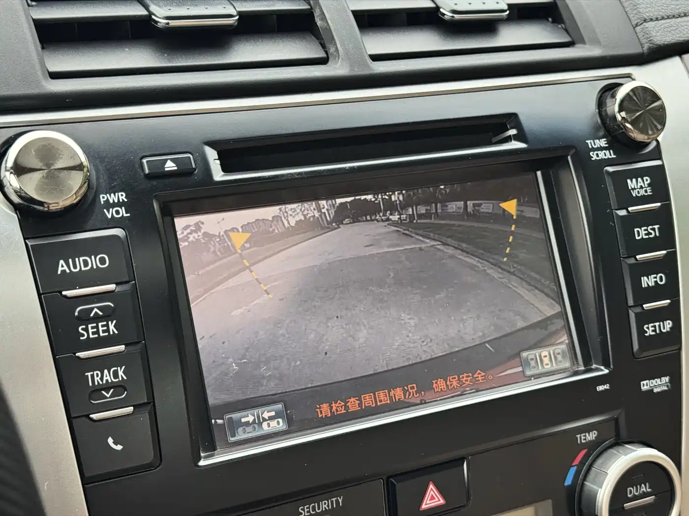 Toyota Camry 2012 2.0G Luxury Navigation Edition фото 20