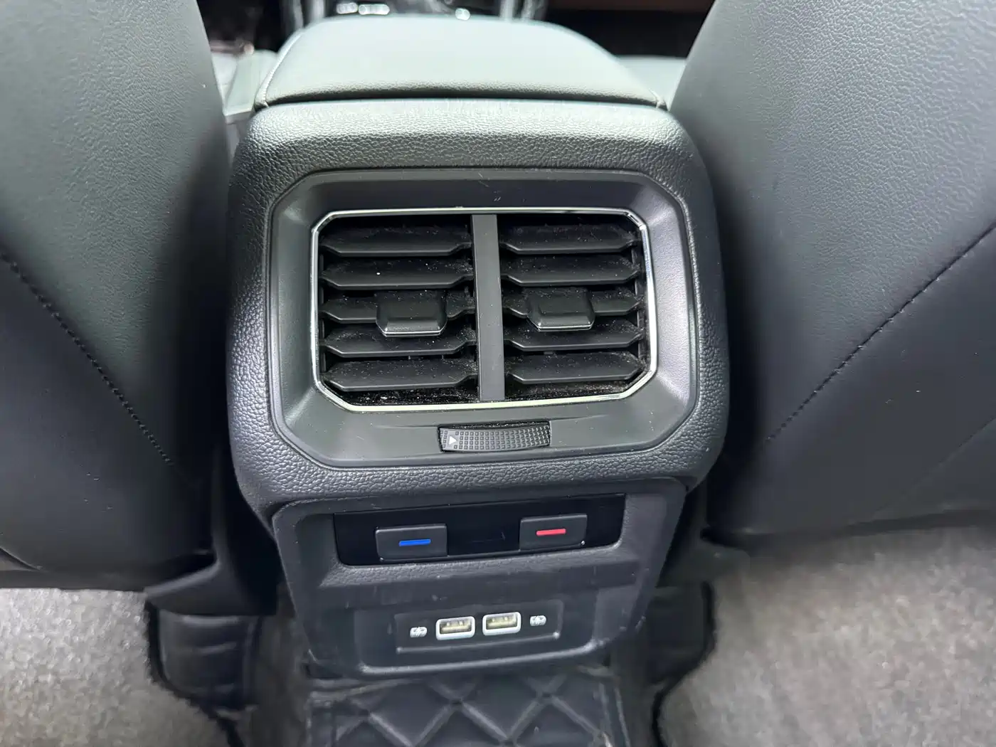 Volkswagen Tiguan L 2021 330TSI Automatic 2WD R-Line Premium фото 21