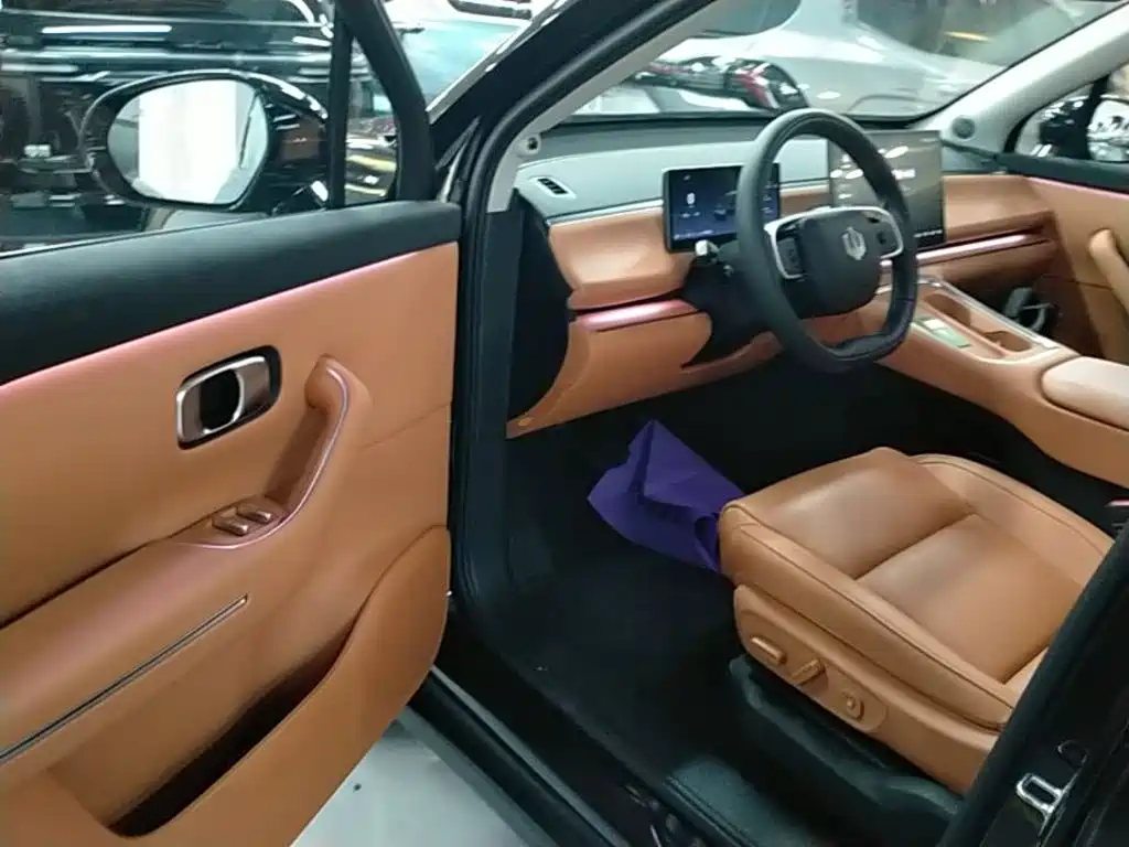 Leapmotor C16 2025 2026 Model Year EREV 280 LiDAR Premium Edition 6-Seater