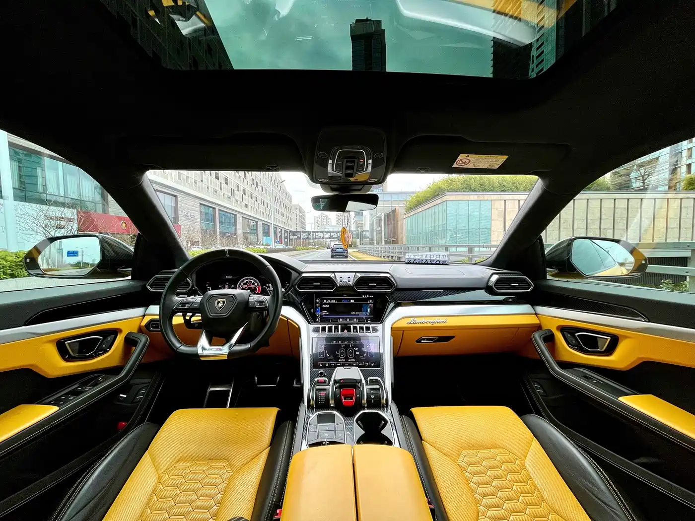 Lamborghini Urus 2021 4.0T V8 фото 11