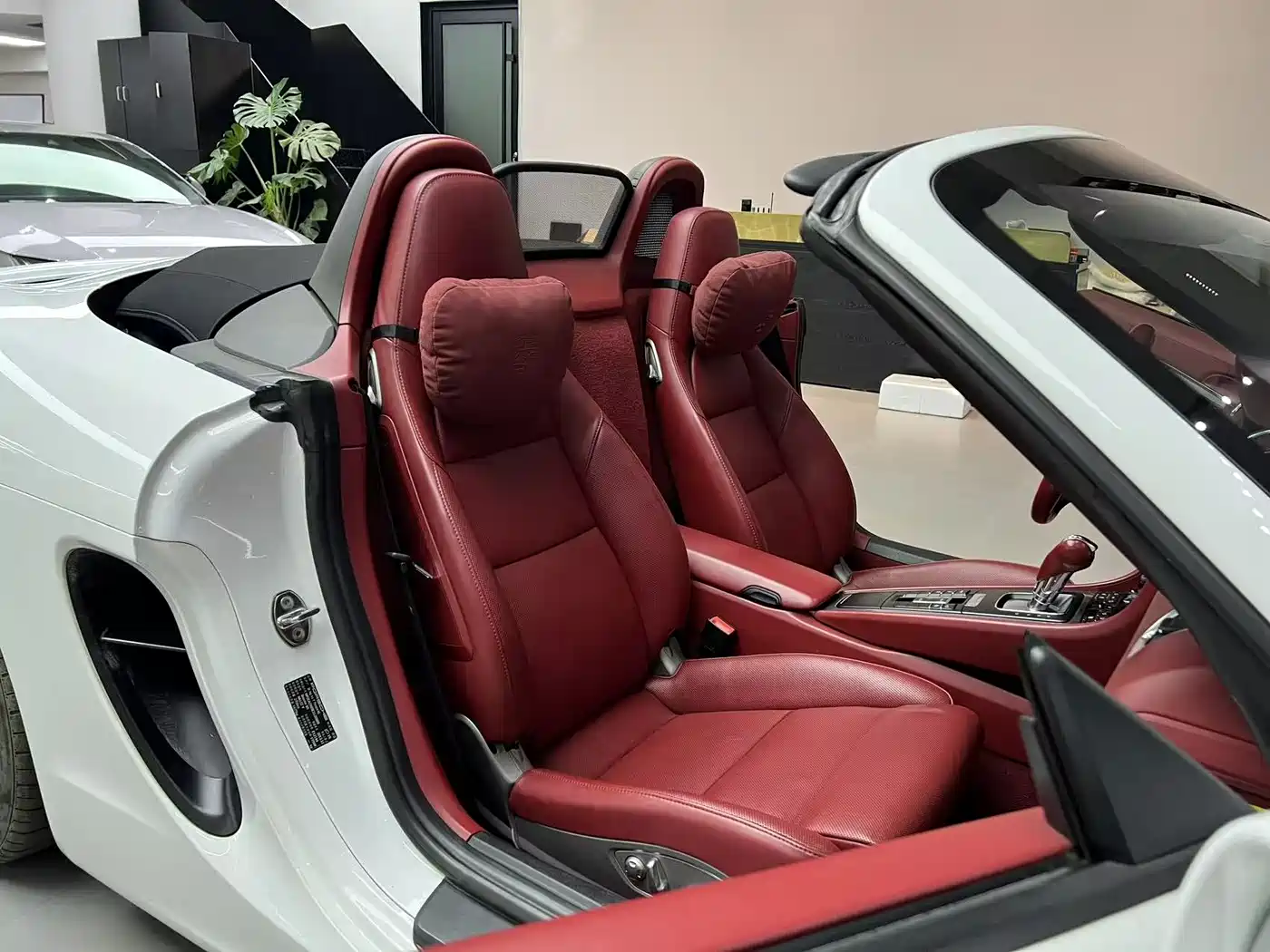 Porsche Boxster 2013 Boxster 2.7L фото 13