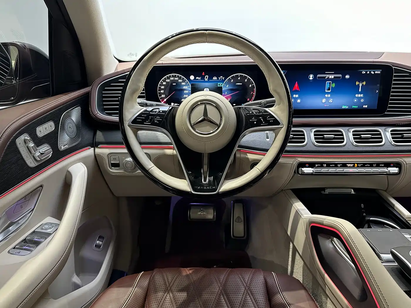 Mercedes-Benz Maybach GLS 2025 GLS 600 4MATIC Polar Night Edition фото 12
