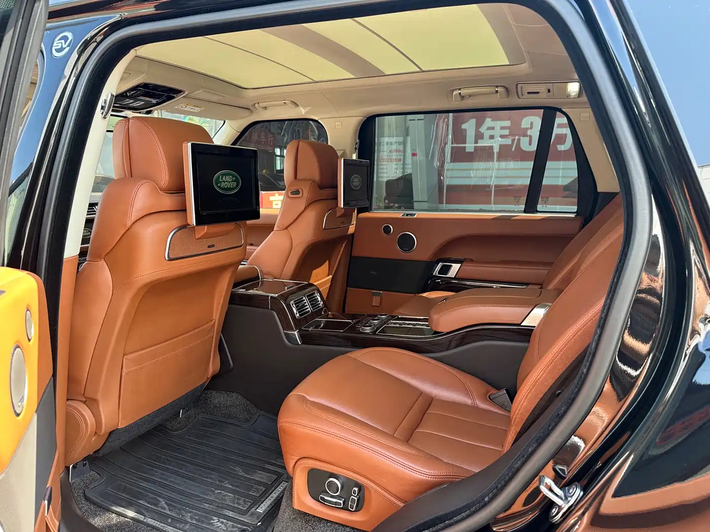 Land Rover Range Rover 2017 5.0 SC V8 Summit Autobiography LWB фото 4