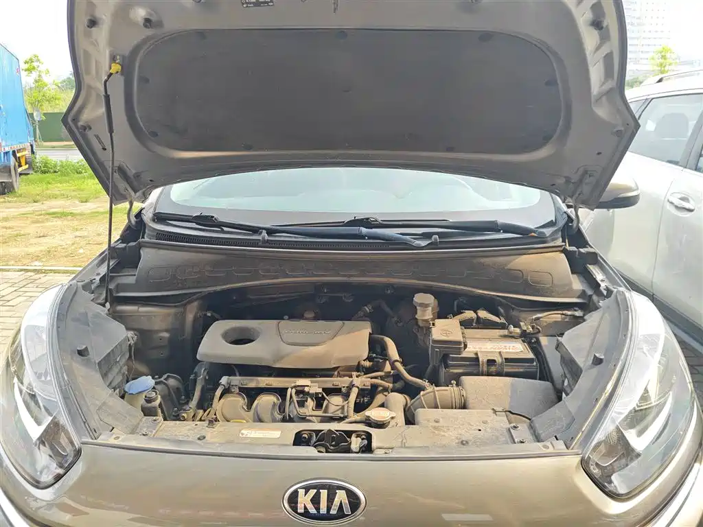 Kia KX3 Smart Run 2015 1.6L Automatic 2WD DLX фото 20