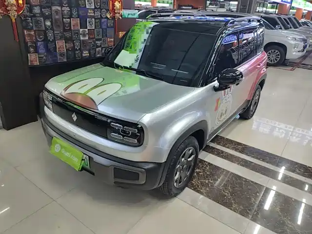 Baojun Yueye Plus Флагман, 5 мест