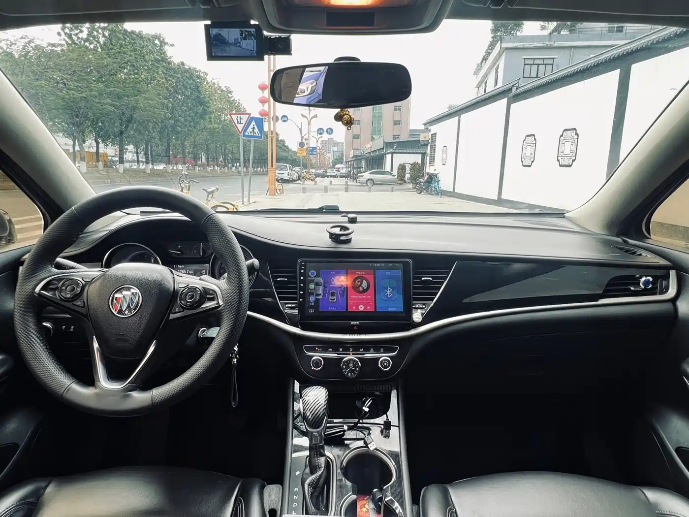 Buick Verano 2015 Sedan 20T Dual-clutch Leading фото 15