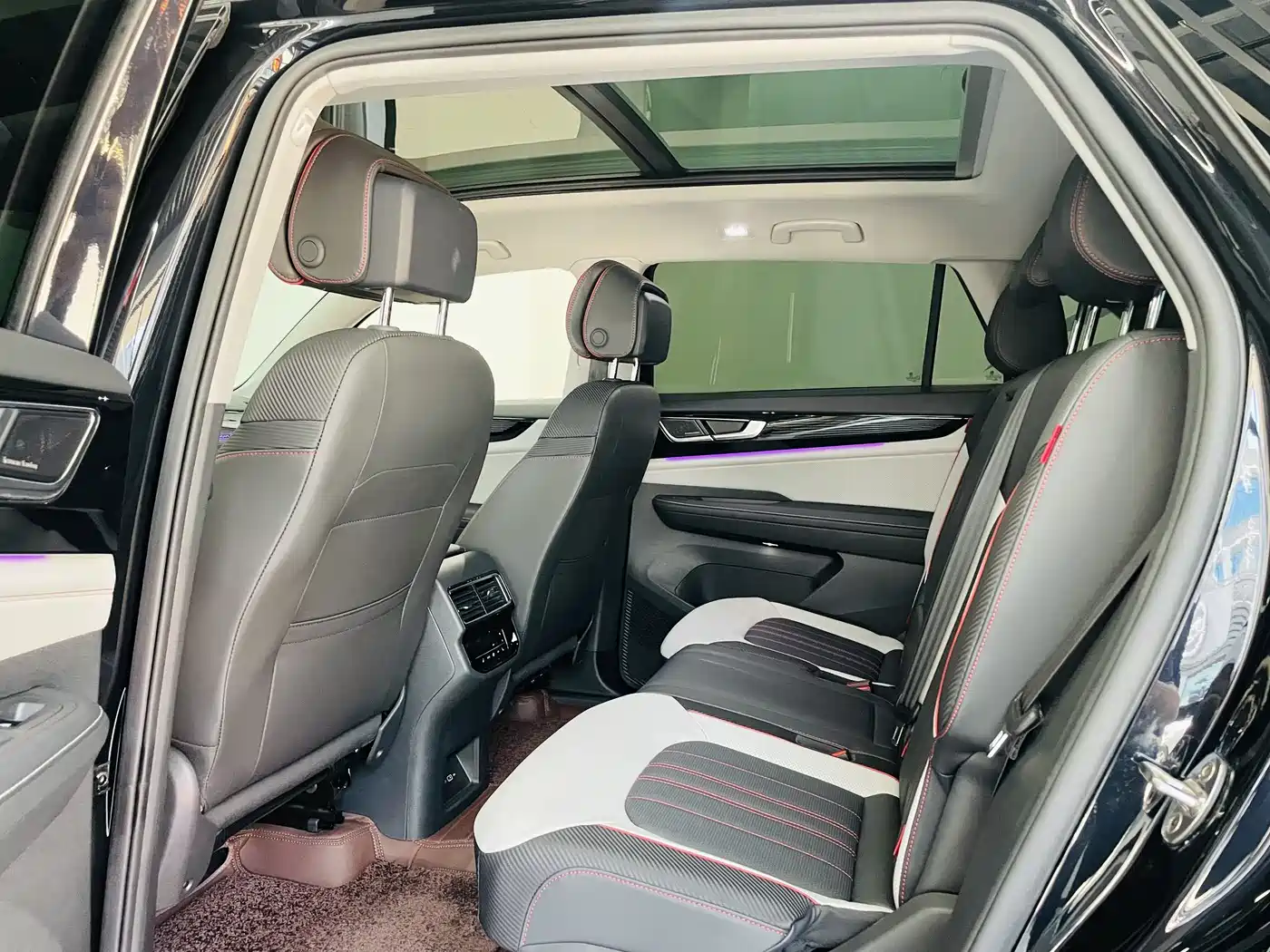 Volkswagen Teramont 2023 Teramont X 380TSI 4WD Premium Flagship фото 12
