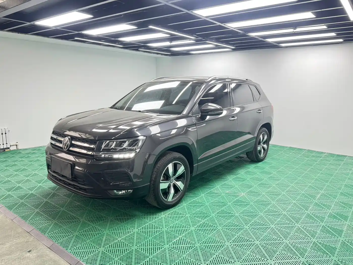 Volkswagen Tharu 2021 280TSI 2WD Luxury Plus