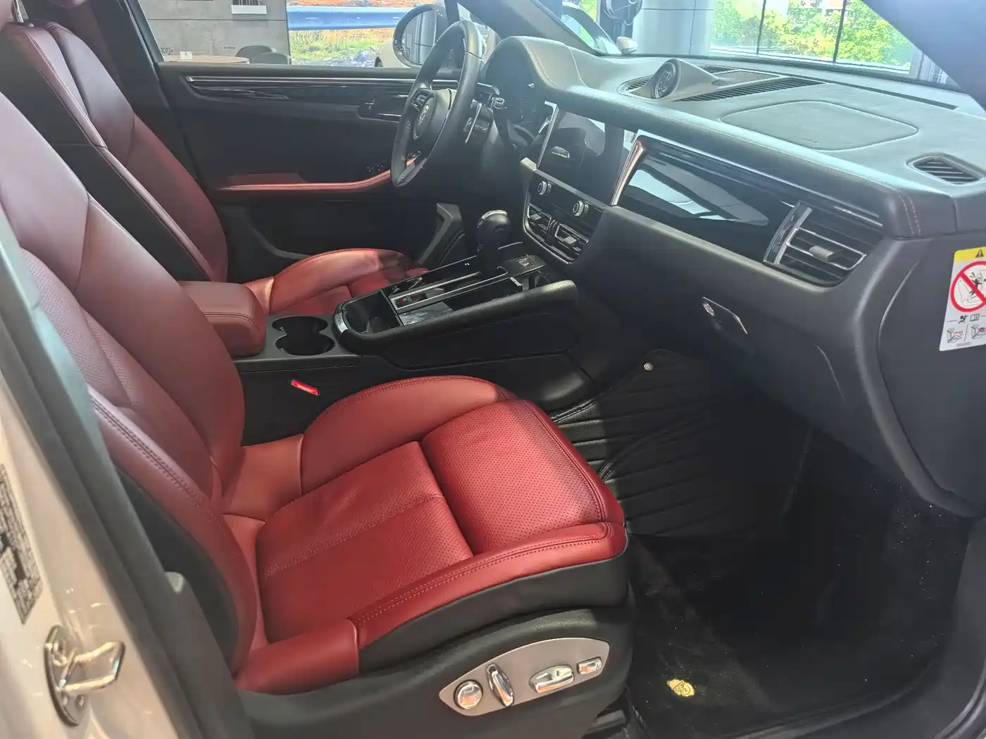 Porsche Macan 2023 Macan 2.0T фото 7
