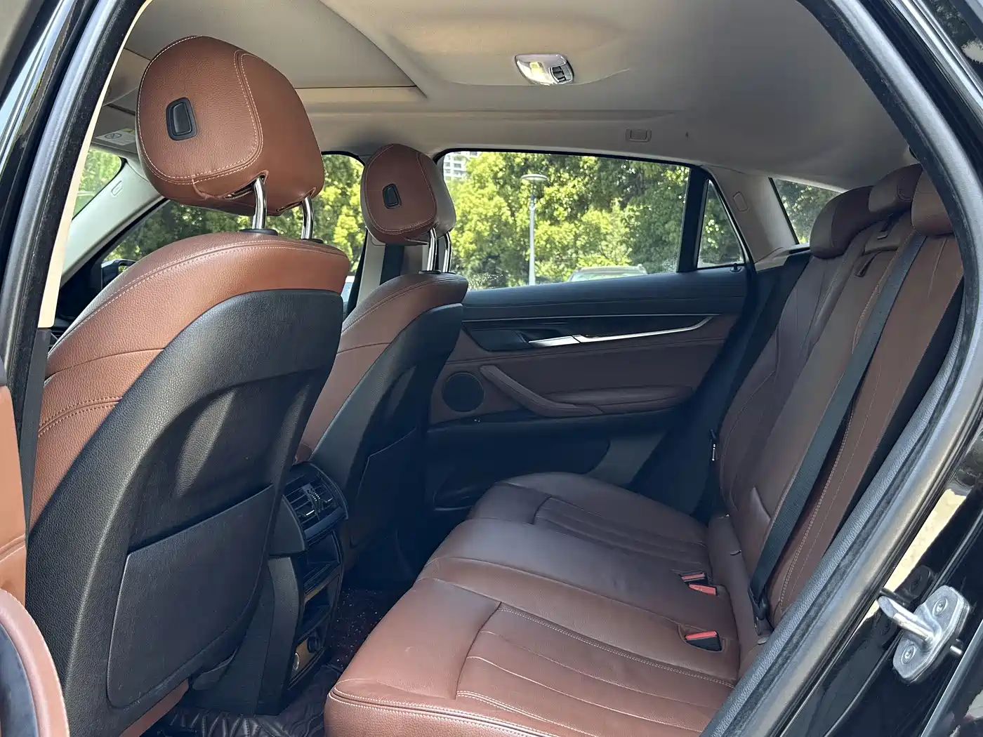 BMW X6 2017 xDrive28i фото 9