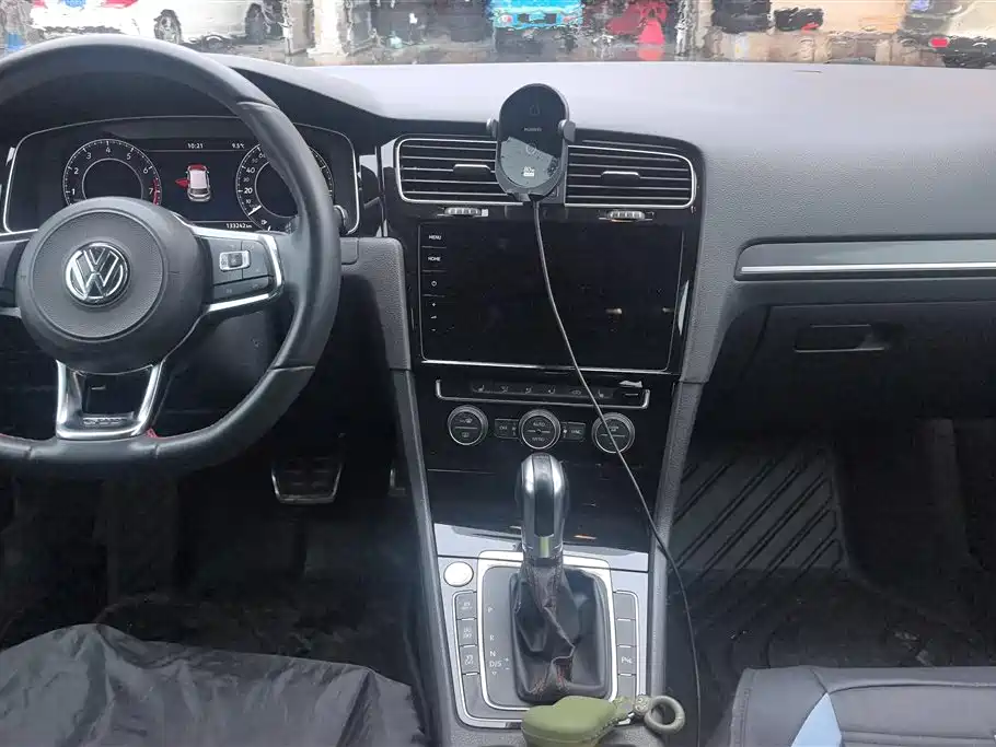 Volkswagen Golf GTI 2018 2.0TSI GTI фото 13