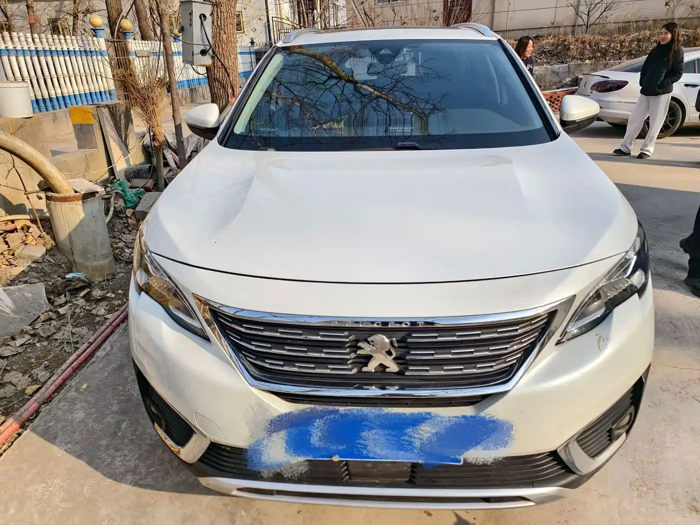 Фото 2 - Peugeot 5008