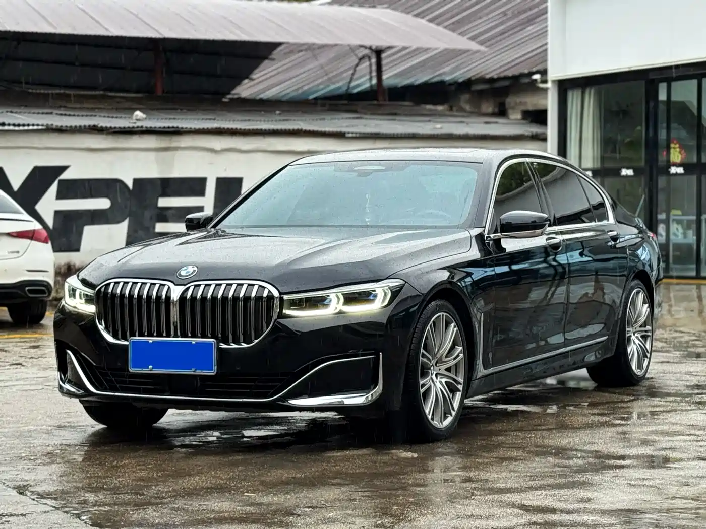BMW 7 Series 2019 740Li xDrive Executive Luxury Package