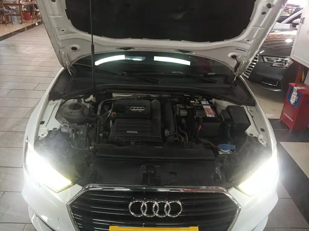 Фото 16 - Audi A3
