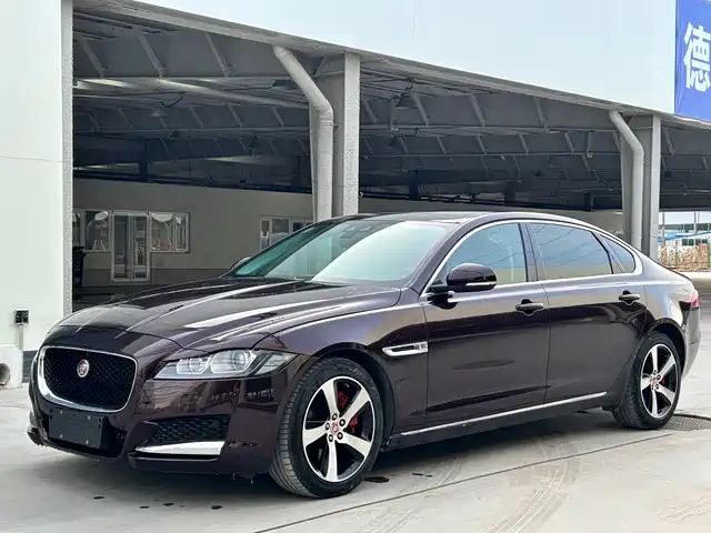 JAGUAR XFL