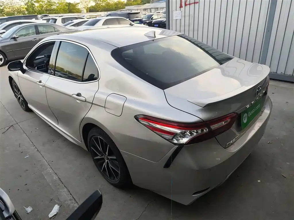 Toyota Camry 2021 2.0S Sporty Edition фото 5