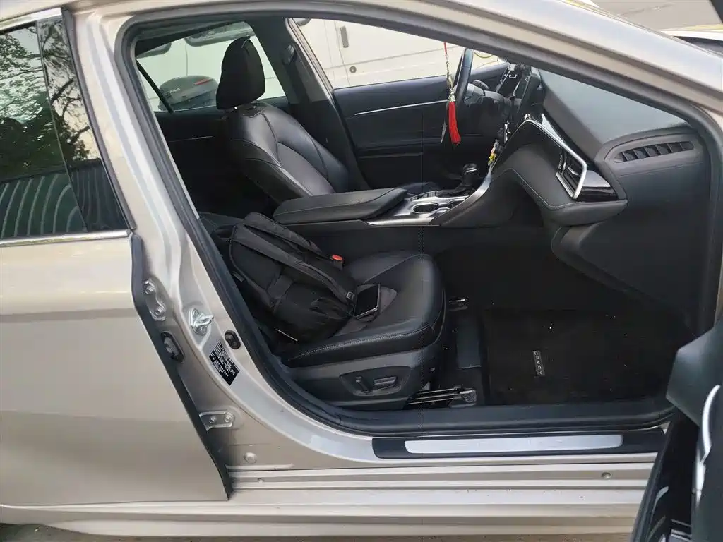 Toyota Camry 2021 2.0S Sporty Edition фото 25