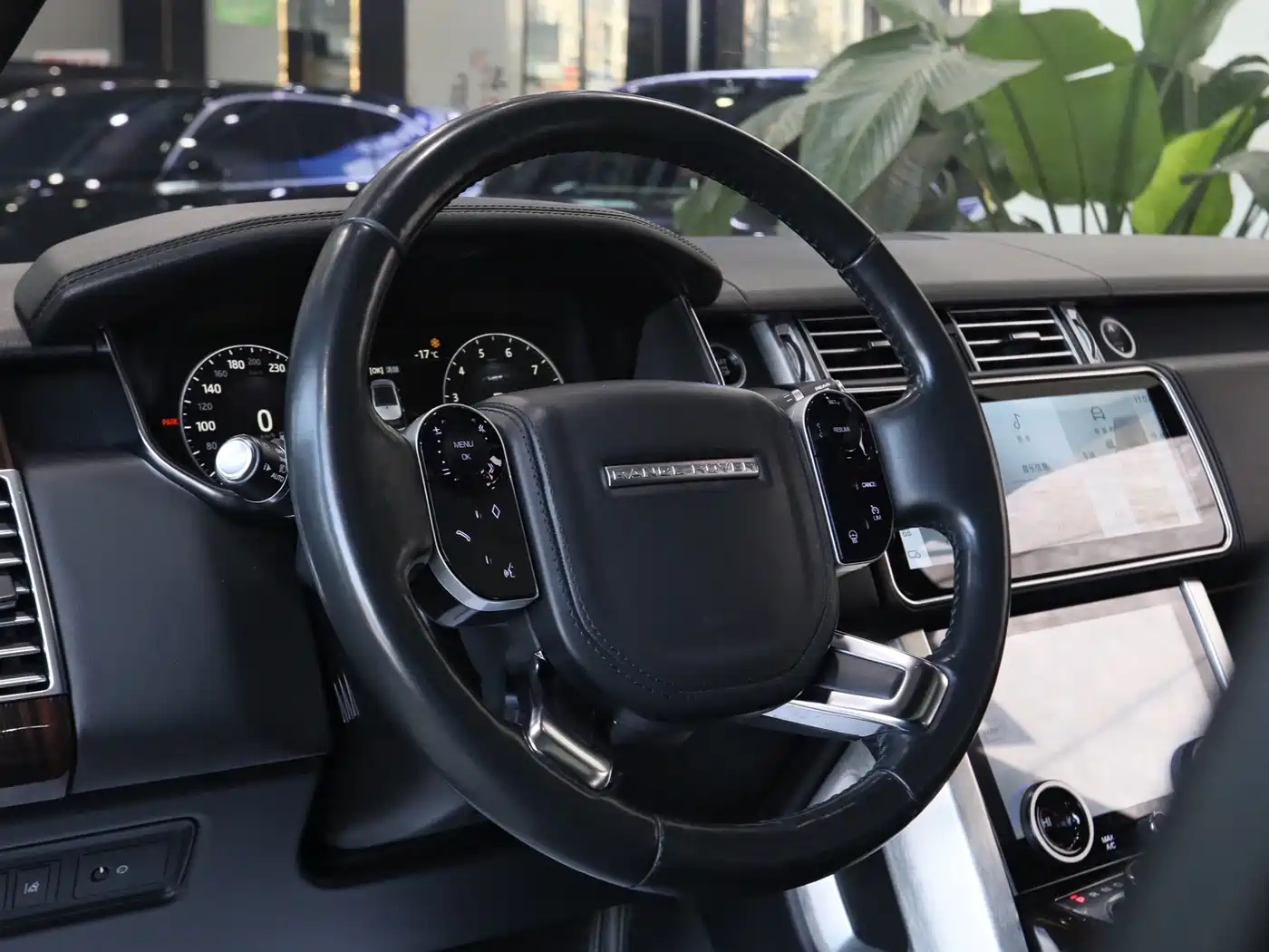 Land Rover Range Rover 2017 3.0 SC V6 Vogue фото 7