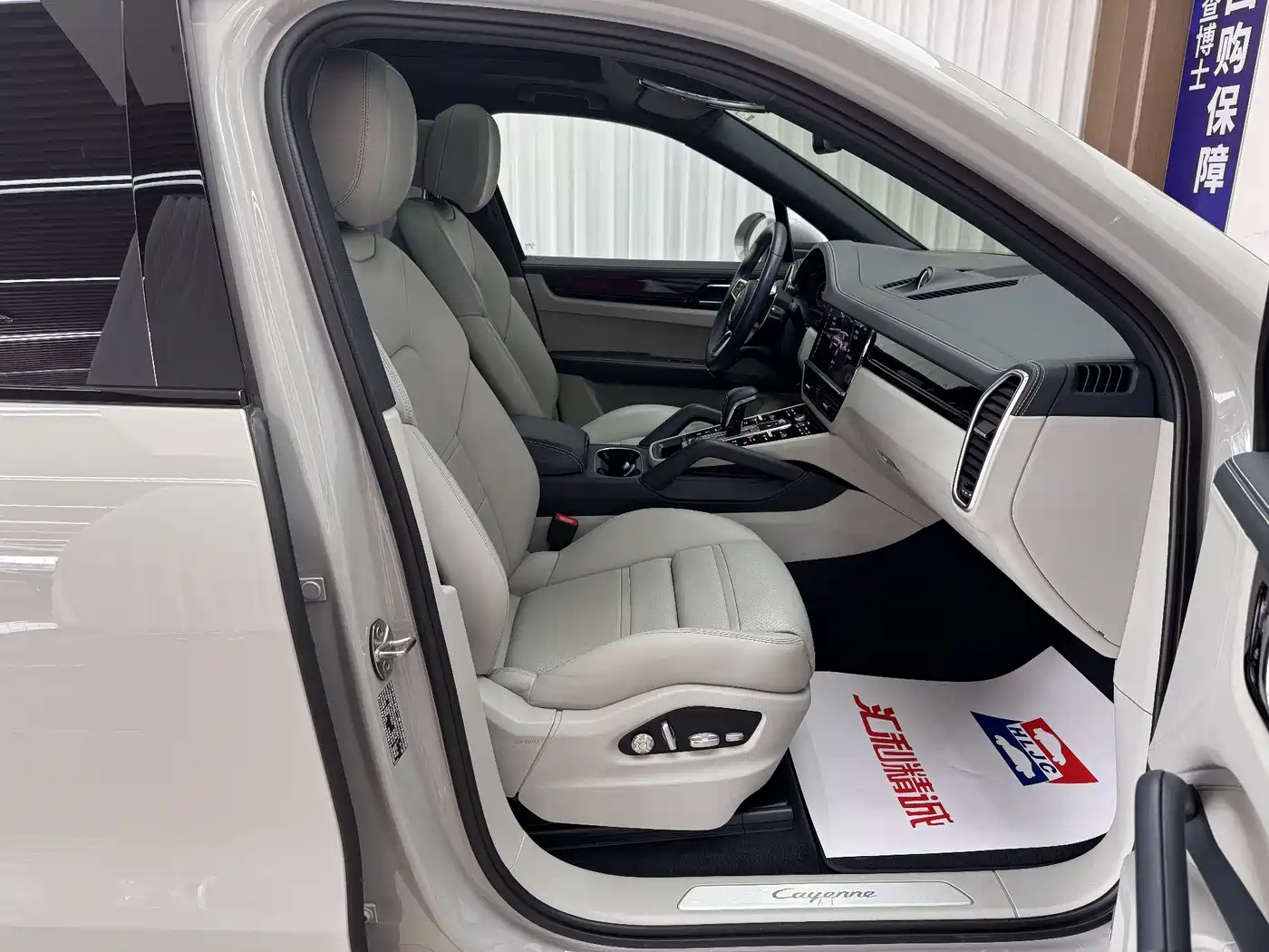 Porsche Cayenne 2019 Cayenne 3.0T фото 12