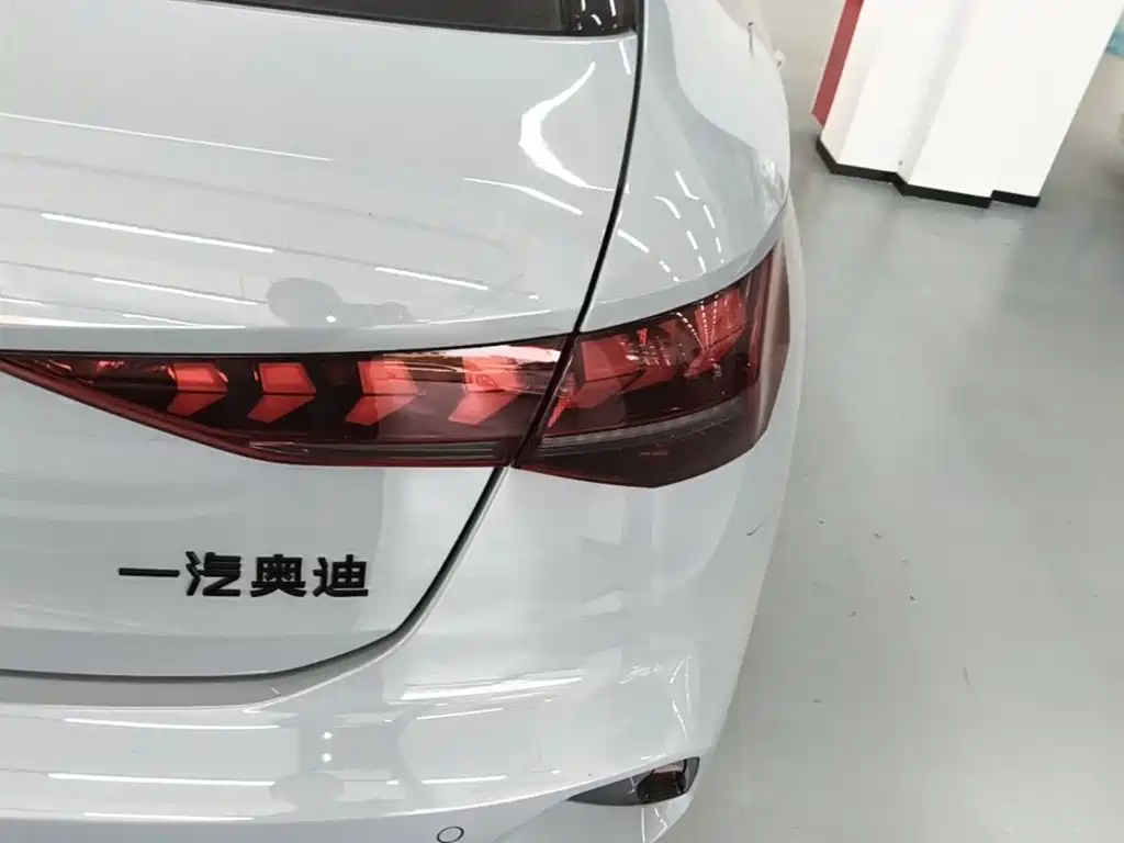 Фото 8 - Audi A3