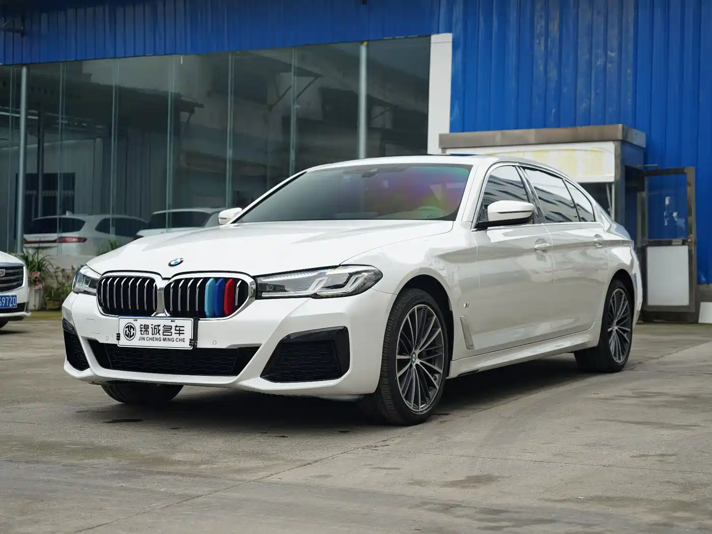 BMW 5 Series 2022 530Li Leading M Sport Package