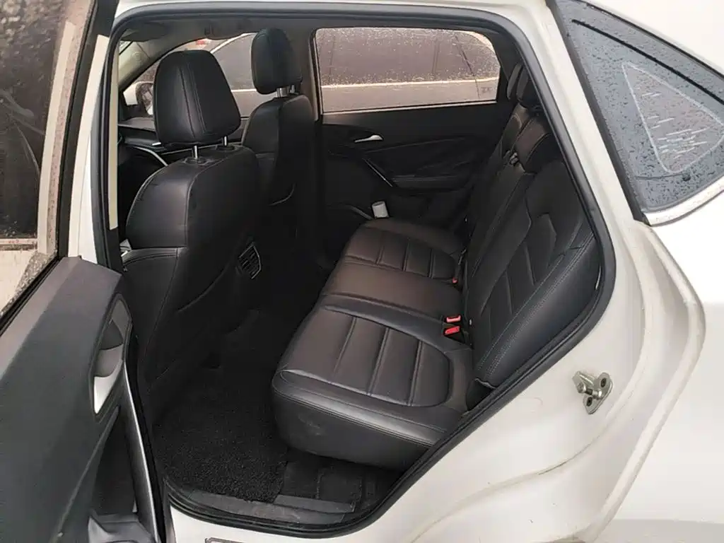 Photo 17 - MG Roewe RX5