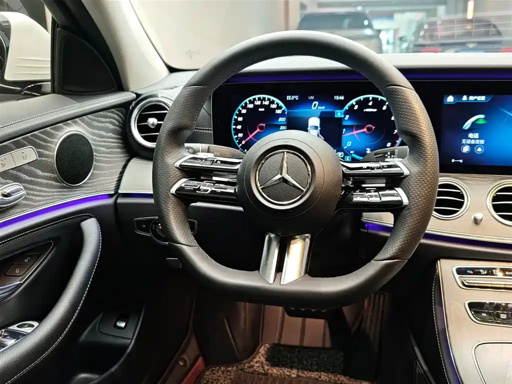 Mercedes-Benz E-Class 2020 E 300 L Sport Fashion Model фото 14