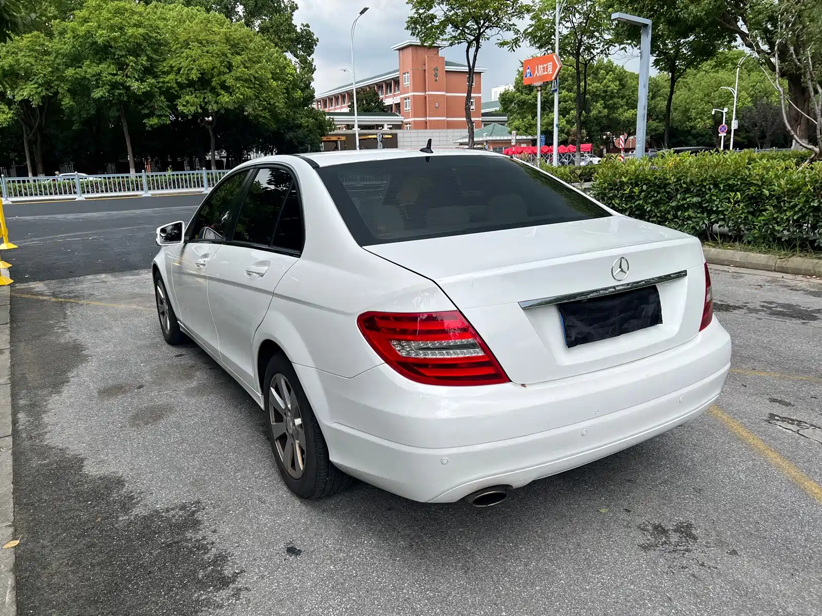 Фото 5 - Mercedes-Benz C-Class