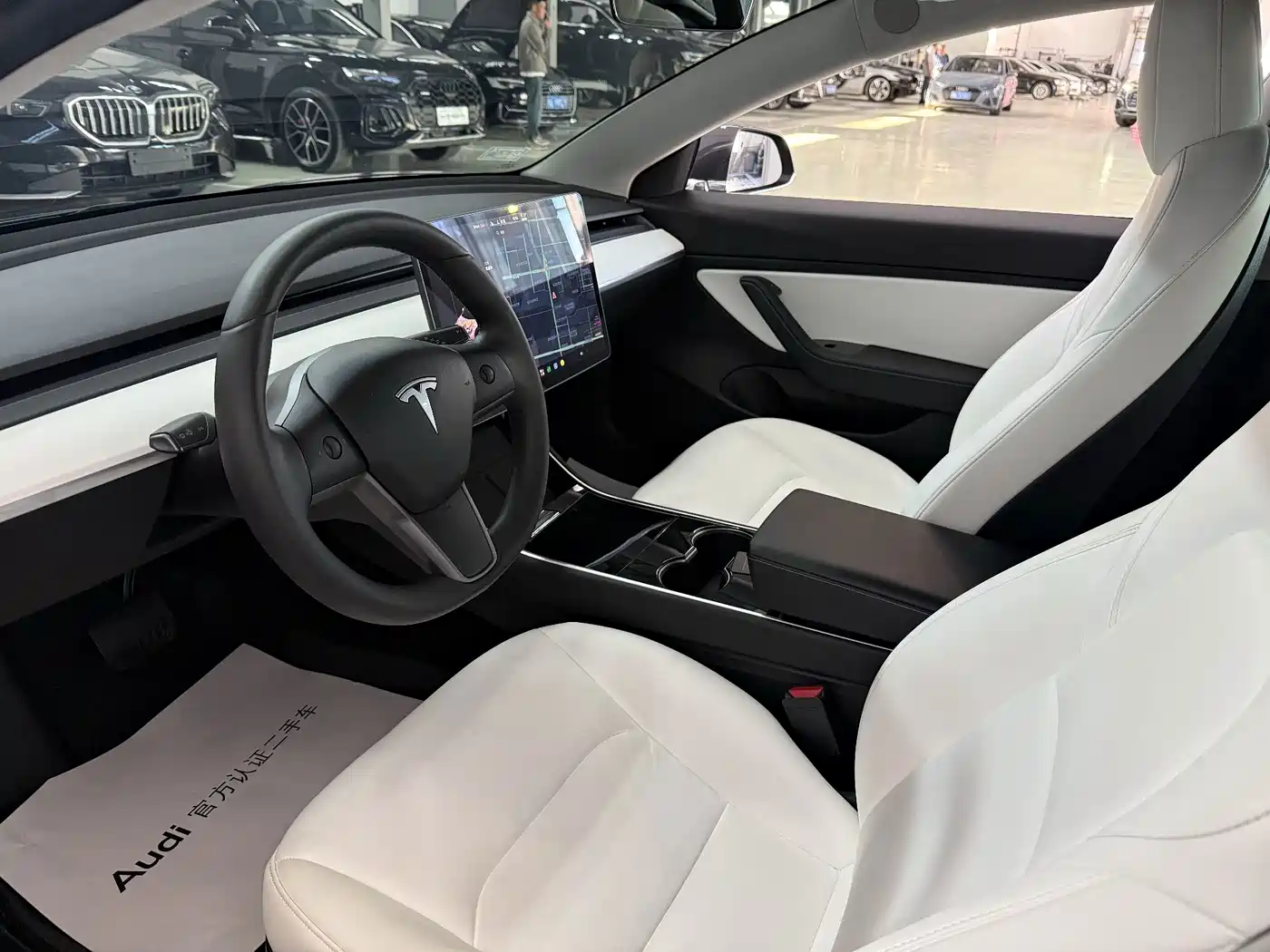 Tesla Model 3 2020 2020 Standard Range Rear-Wheel Drive Upgrade