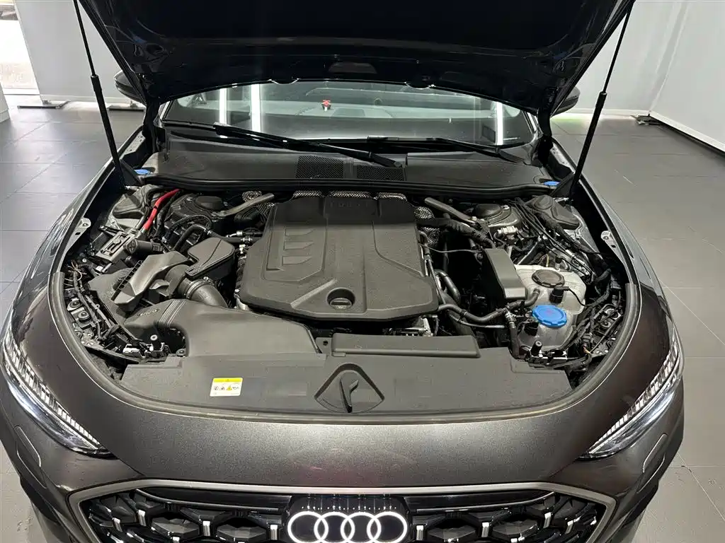 Audi A5L 2025 2025 2.0T Navigation Edition