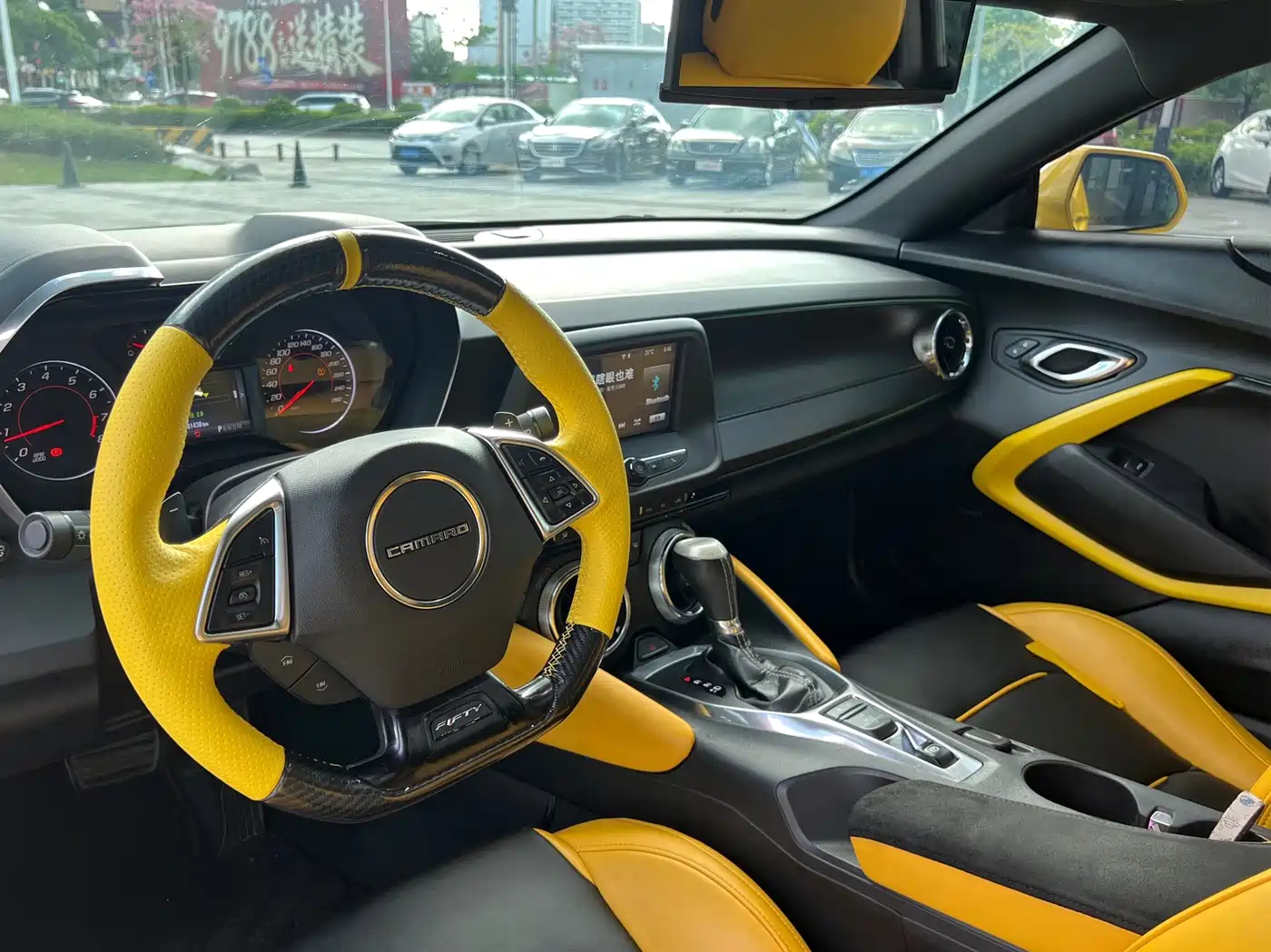 Chevrolet Camaro 2019