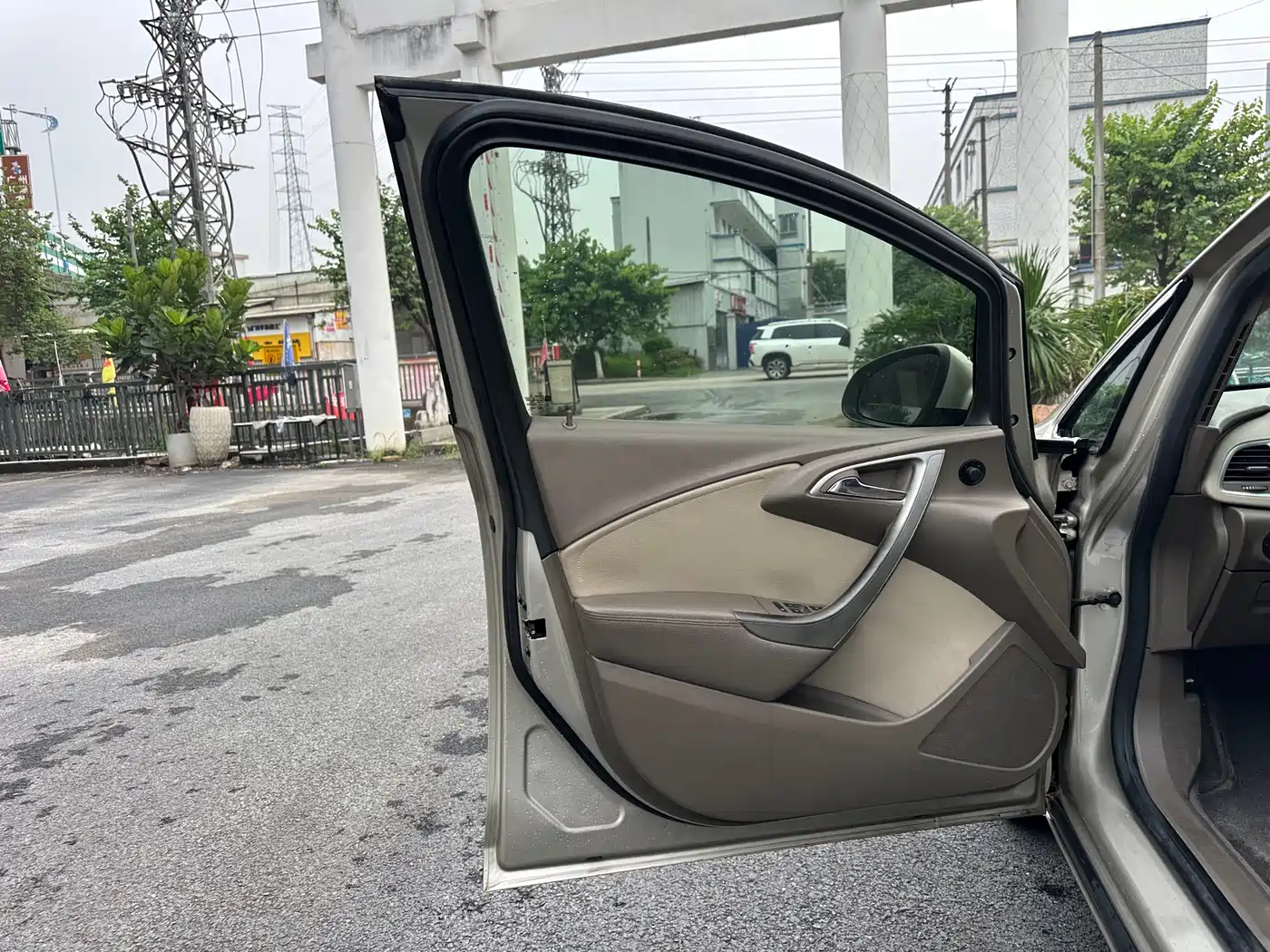Buick Excelle 2013 GT 1.6L Automatic Fashion Edition фото 9