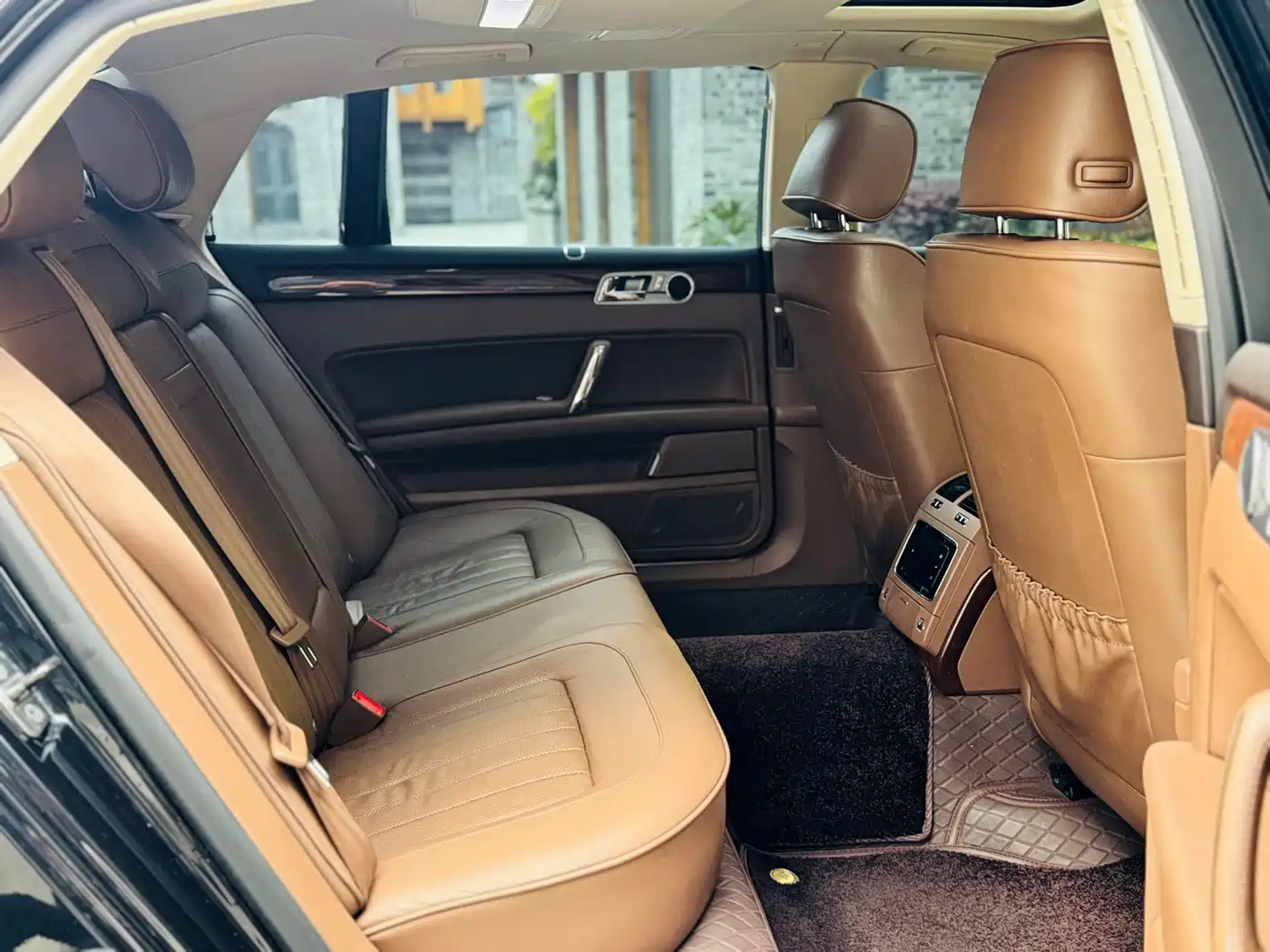 Volkswagen Phaeton 2012 3.0L Executive фото 14