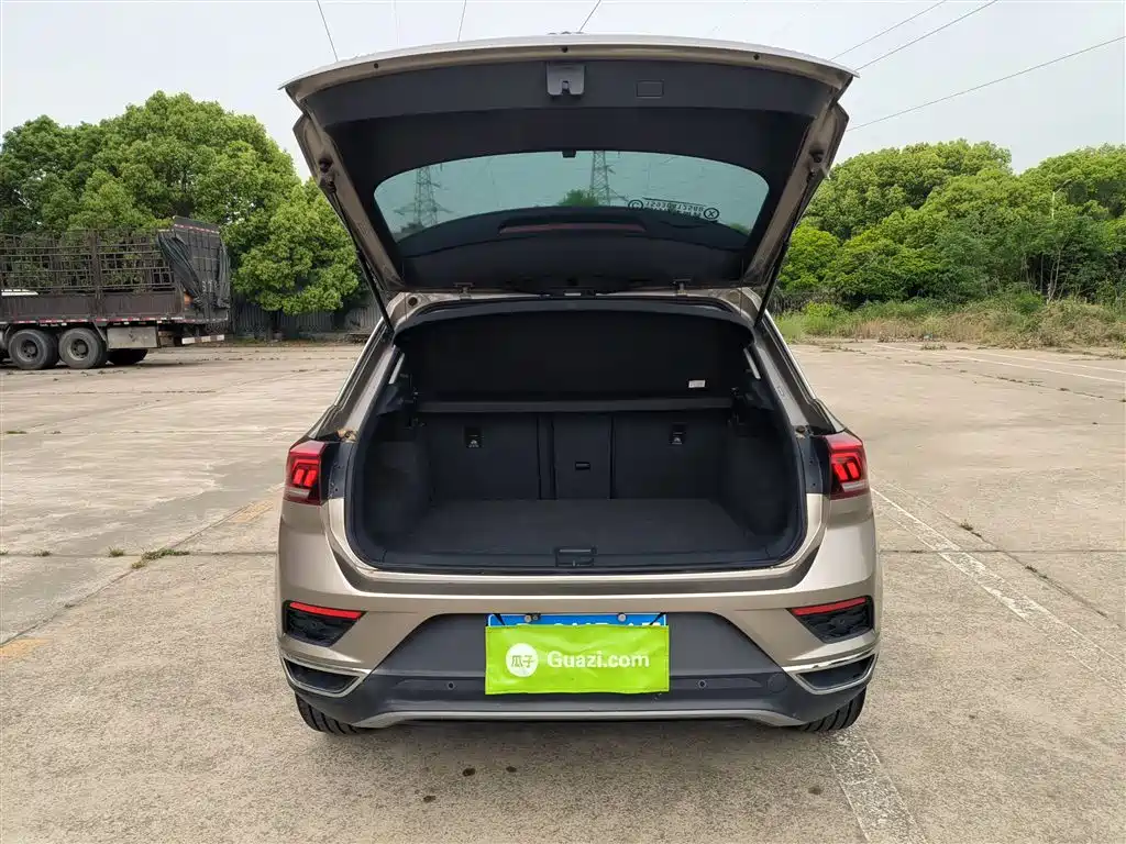 Volkswagen T-ROC 2018 230TSI DSG 2WD Progressive China V фото 19