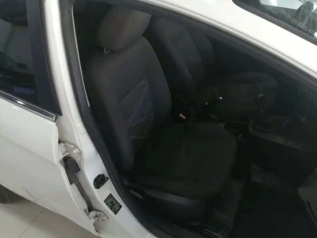 Ford Fiesta 2015 2013 Sedan 1.5L Manual Trend