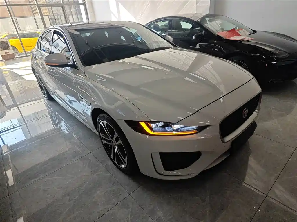 Jaguar XEL 2024 2024 Model 2.0T 250PS R-DYNAMIC S Progressive Sport Edition