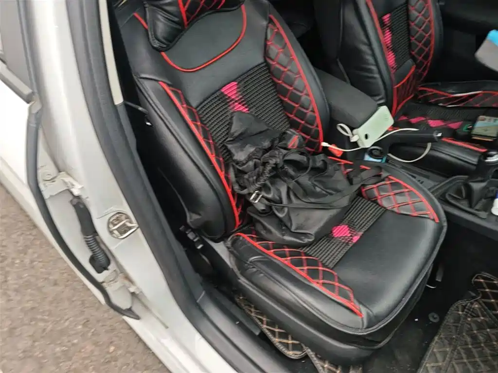 Volkswagen Lavida 2017 1.6L Manual Trend Edition фото 25