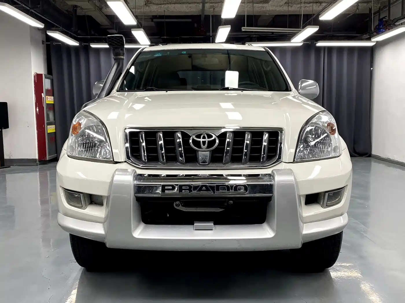 Toyota Prado 2005 Model 4.0L Automatic GX Luxury Edition фото 2