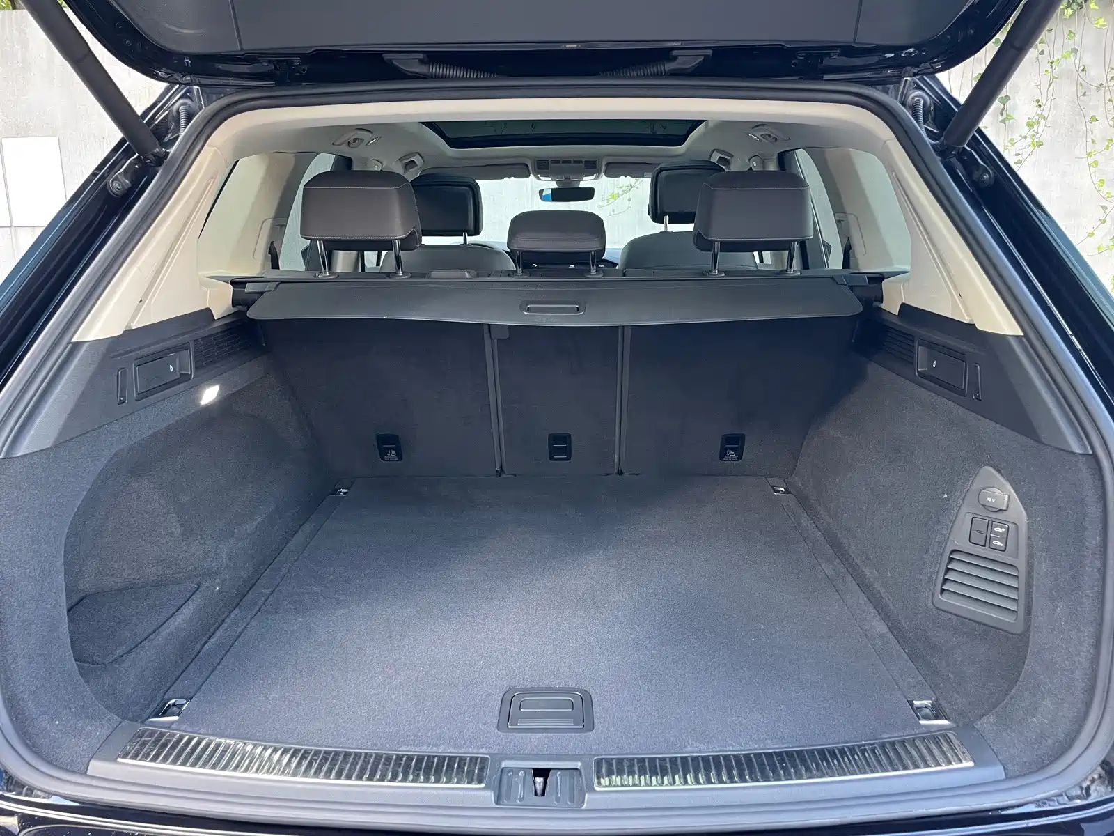 Фото 21 - Volkswagen Touareg