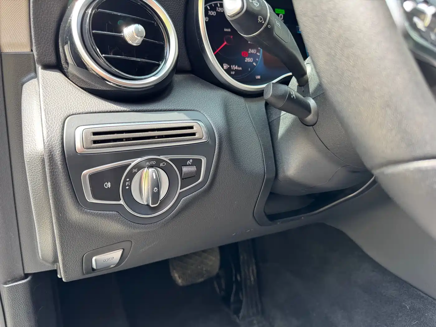 Mercedes-Benz C-Class 2019 Facelift C 260 L Sport фото 19
