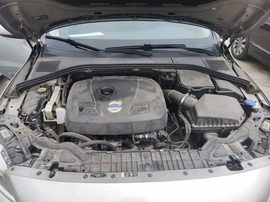 Volvo V60 2015 2015 T5 Momentum