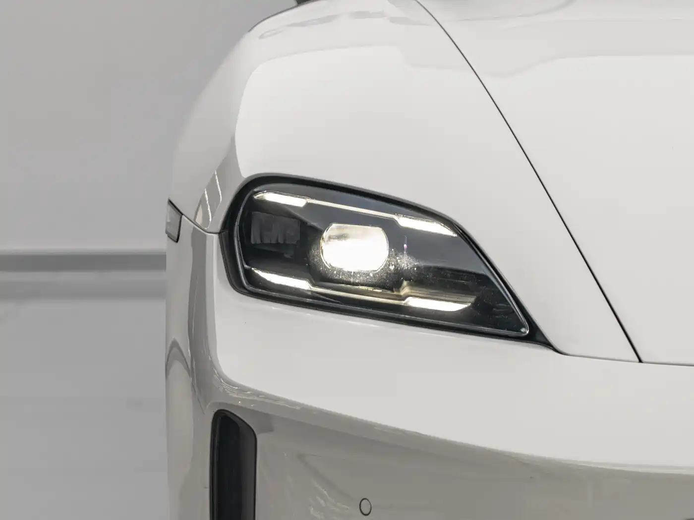 Porsche Taycan 2026 2025 Taycan